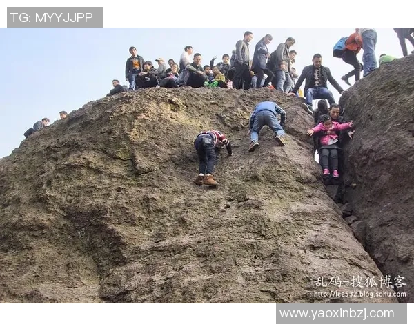 杭州攀岩队快攻革新之路探索与实践的深度剖析 杭州攀岩队快攻革新之路探索与实践的深度剖析