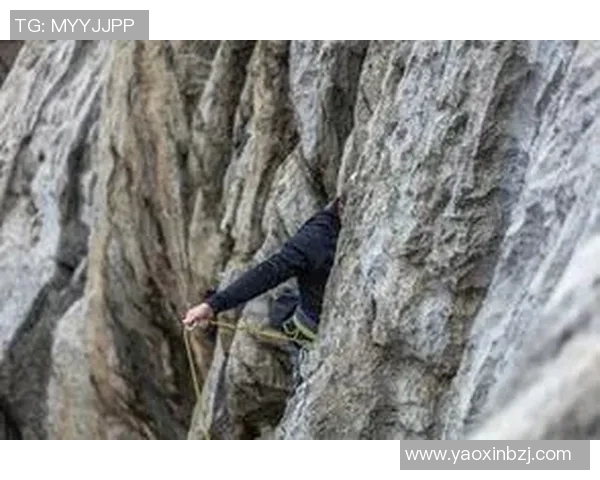 武汉攀岩队的阵地战揭秘:深度探讨攀岩运动的魅力与挑战 武汉攀岩队的阵地战揭秘:深度探讨攀岩运动的魅力与挑战