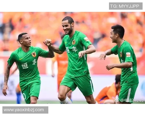 重庆足球队配合变革引发热议助力球队重回巅峰之路 重庆足球队配合变革引发热议助力球队重回巅峰之路